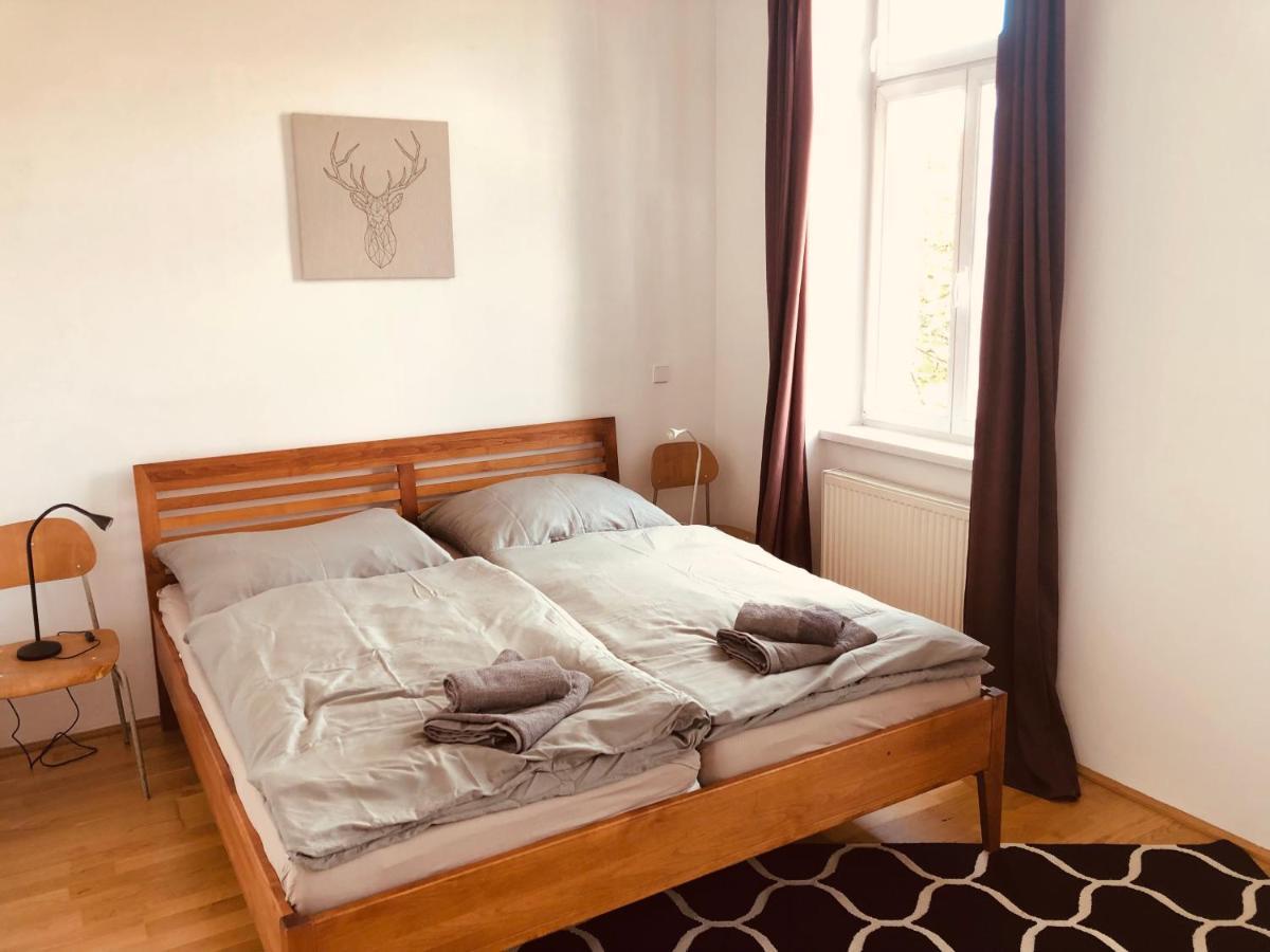 Helle 4 Zimmer Familien-Wohnung Mit Balkon! Schloss Schonbrunn In Gehdistanz Wien Ngoại thất bức ảnh