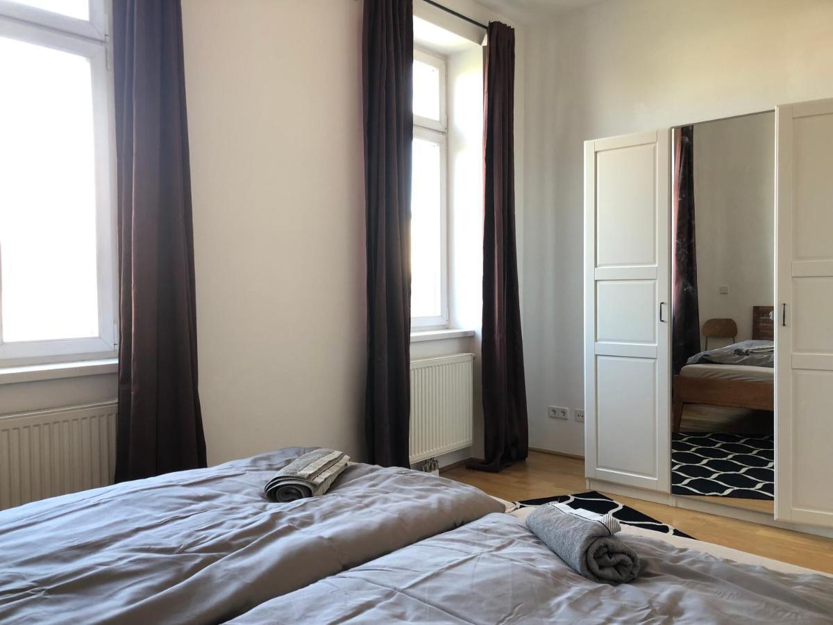 Helle 4 Zimmer Familien-Wohnung Mit Balkon! Schloss Schonbrunn In Gehdistanz Wien Ngoại thất bức ảnh