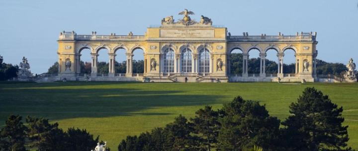 Helle 4 Zimmer Familien-Wohnung Mit Balkon! Schloss Schonbrunn In Gehdistanz Wien Ngoại thất bức ảnh