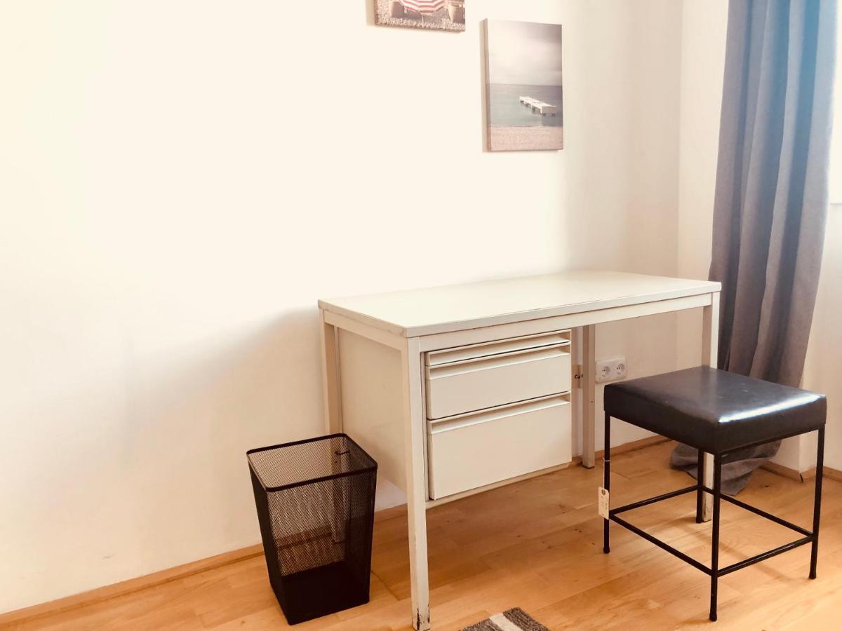 Helle 4 Zimmer Familien-Wohnung Mit Balkon! Schloss Schonbrunn In Gehdistanz Wien Ngoại thất bức ảnh
