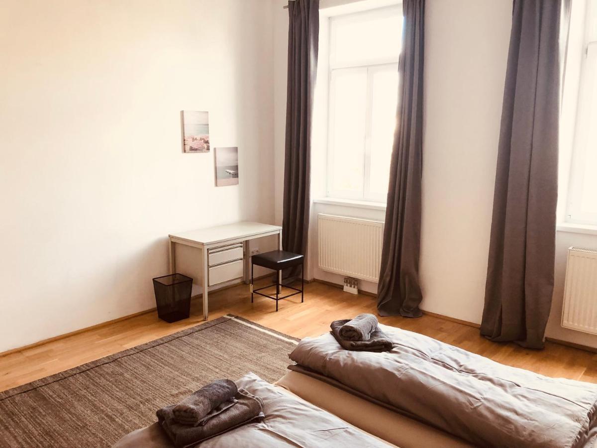Helle 4 Zimmer Familien-Wohnung Mit Balkon! Schloss Schonbrunn In Gehdistanz Wien Ngoại thất bức ảnh
