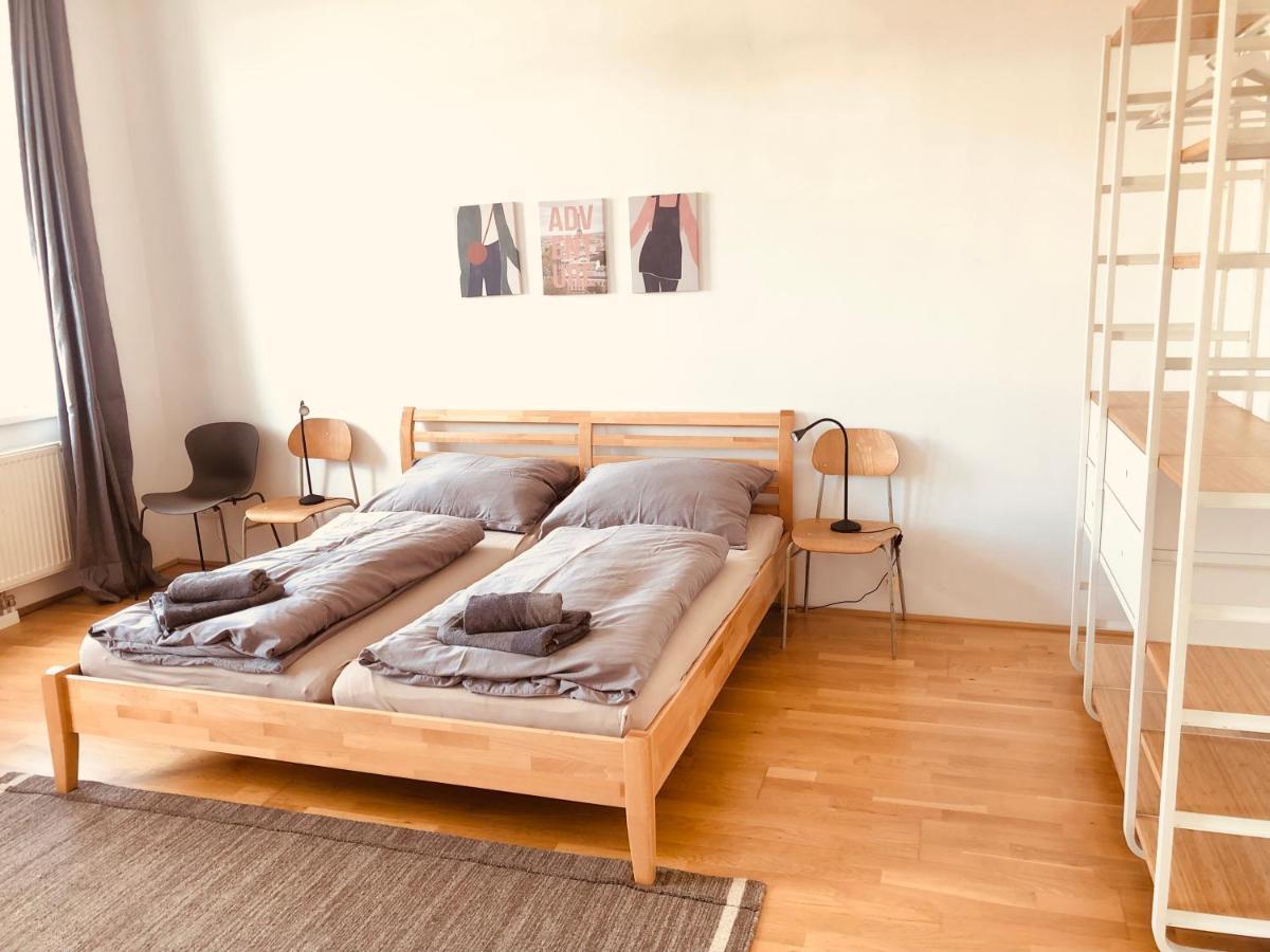 Helle 4 Zimmer Familien-Wohnung Mit Balkon! Schloss Schonbrunn In Gehdistanz Wien Ngoại thất bức ảnh